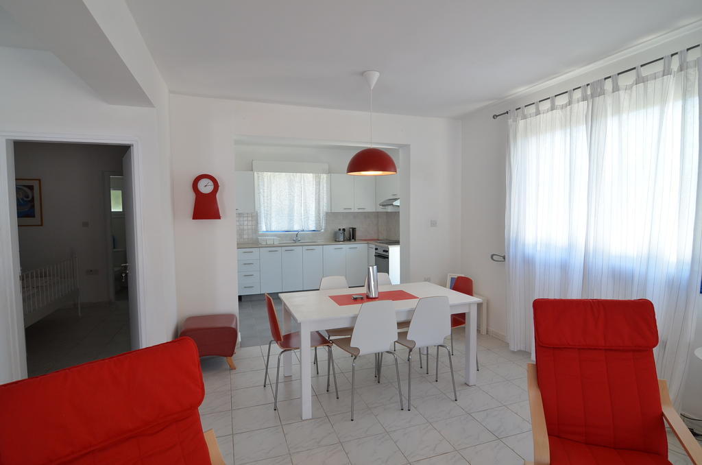 Sea Breeze Villas Арґака Номер фото