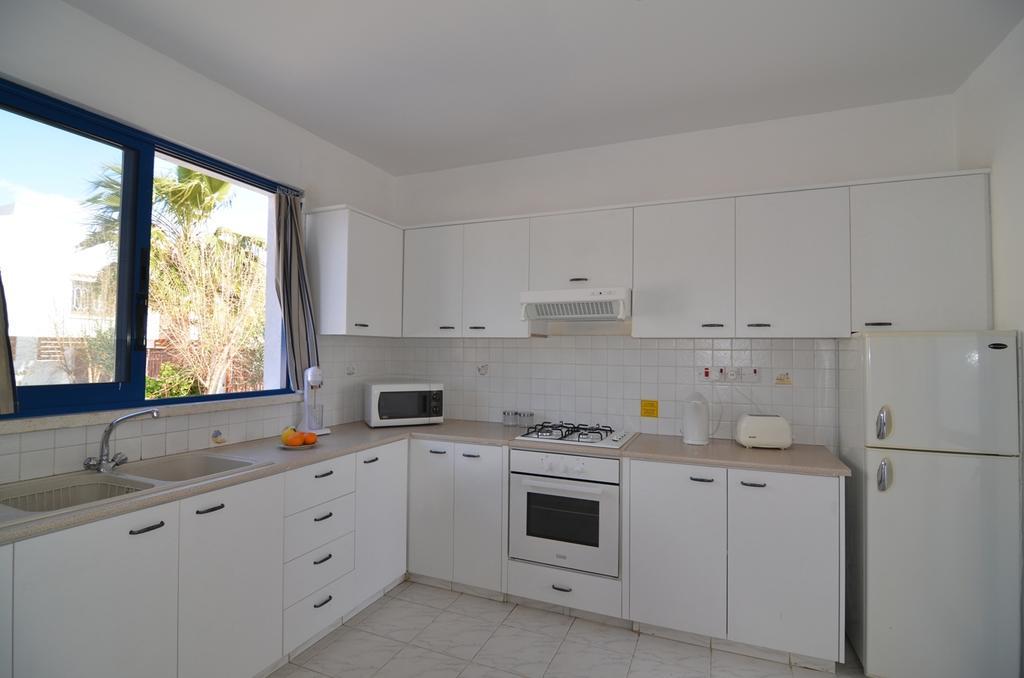 Sea Breeze Villas Арґака Номер фото