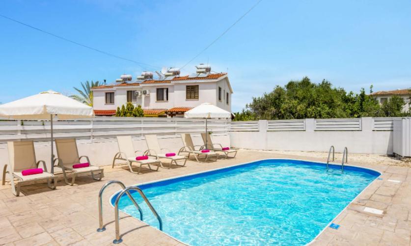 Sea Breeze Villas Арґака Екстер'єр фото